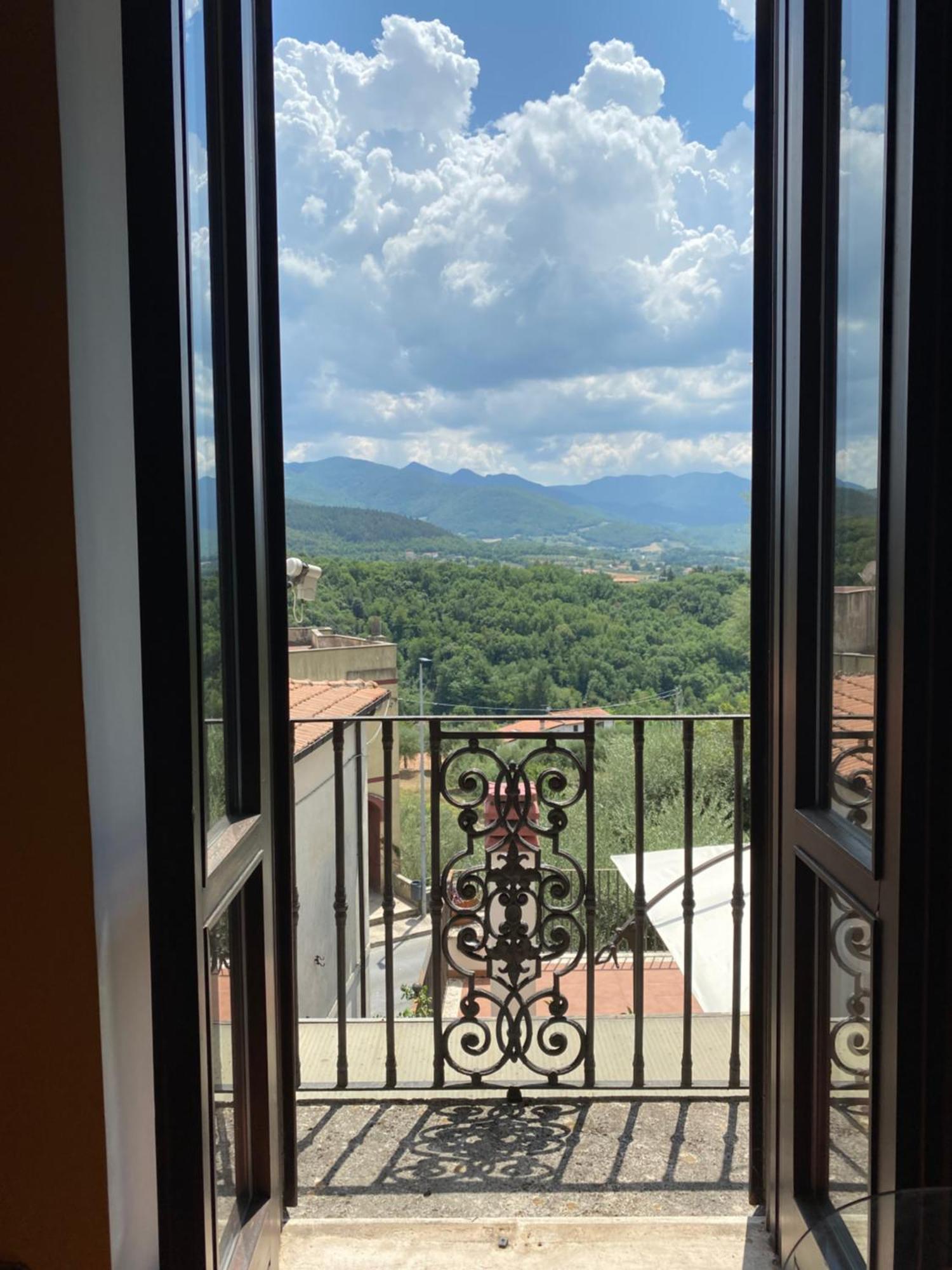 Dimora Al Borgo Antico Villa Isernia Exterior foto